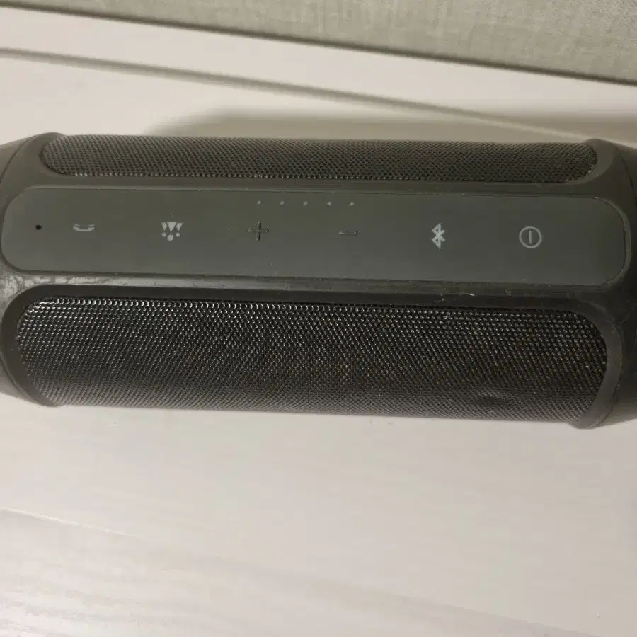 JBL charge 2+ 15년식 팝니다