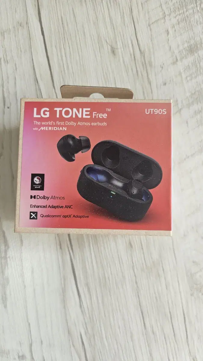 LG tone free ut90s