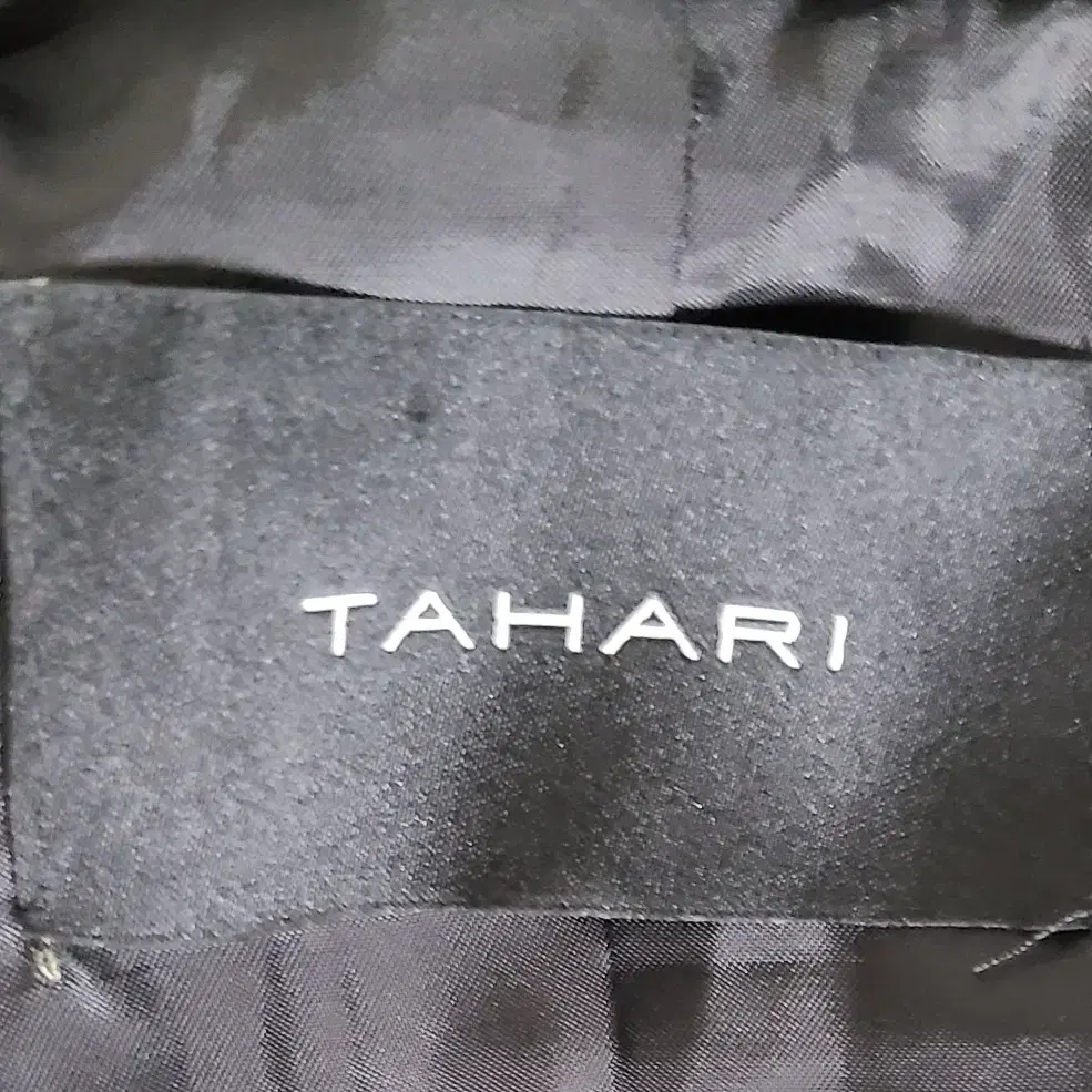 TAHARI 덕다운패딩  여성겨울패딩