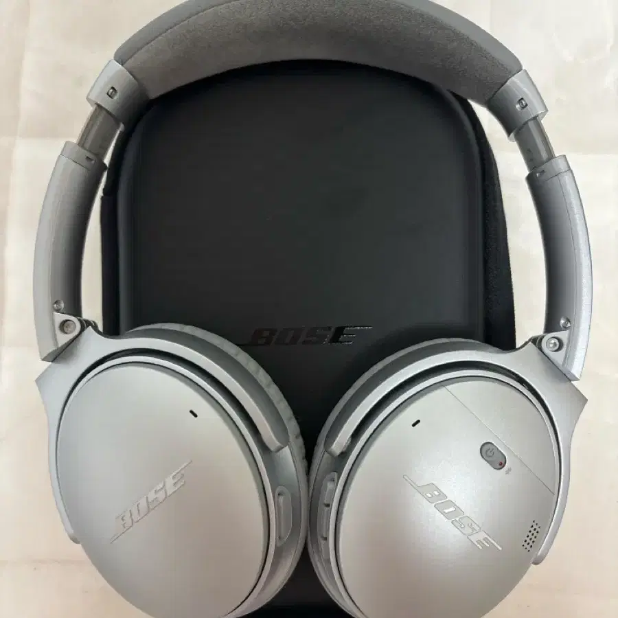 보스 qc35 2세대 노이즈캔슬링 헤드셋 실버