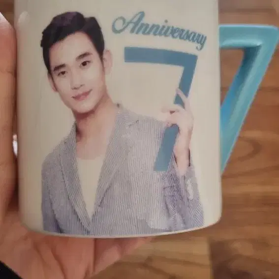 (새상품) 김수현 머그컵 카페베네 7th