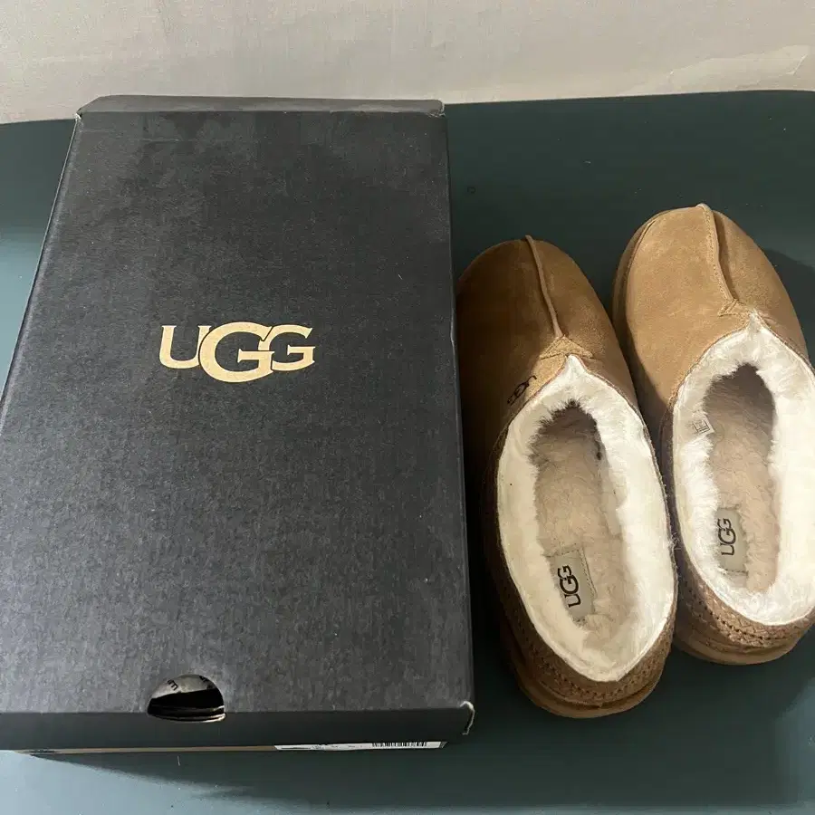 ugg 어그 뉴만 체스트넛 290 방수처리 완