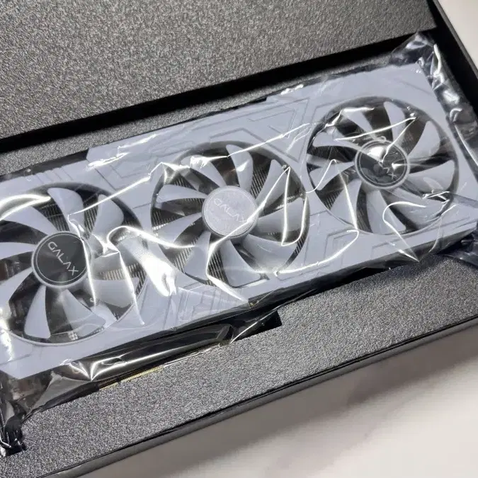 풀박) 갤럭시 GALAXY RTX 2070 SUPER WHITE