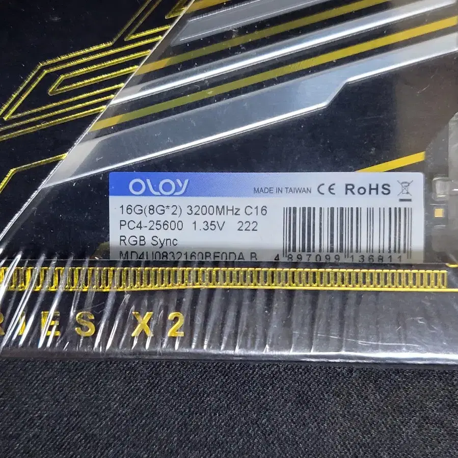 컴퓨터 램 메모리 OLOY DDR4 16GB(8GB*2