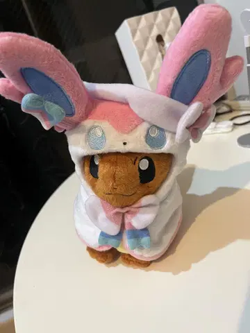 이브이 님피아 코스튬 봉제 인형