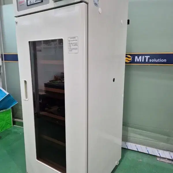 Sanyo MPR-721R 시약 전용 냉장고