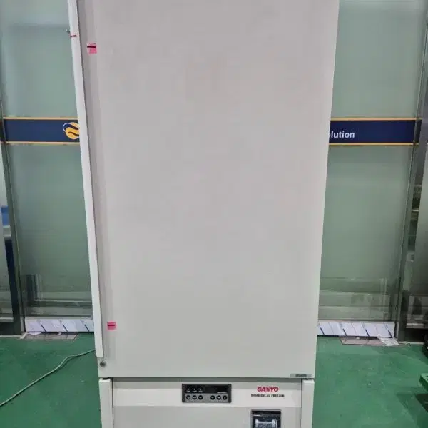 Sanyo MDF-U443 실험실 냉동고