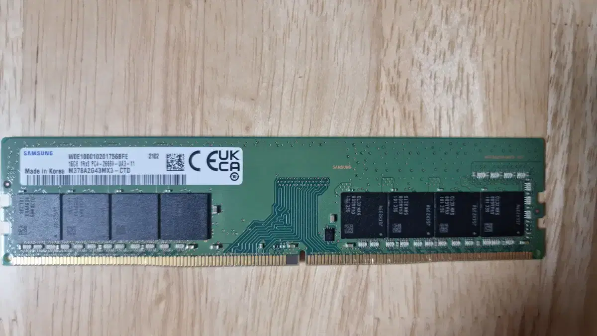 S급 삼성 DDR4 16gb 2666mhz 팝니다