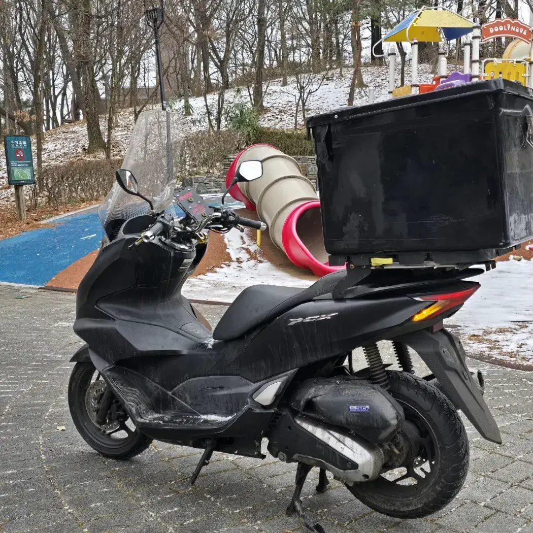 21년식 PCX125 ABS 배달세팅 팝니다