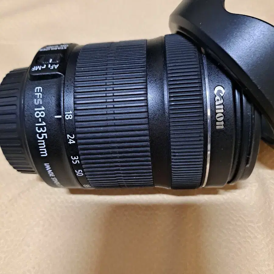 캐논 EF-S 18-135mm IS STM