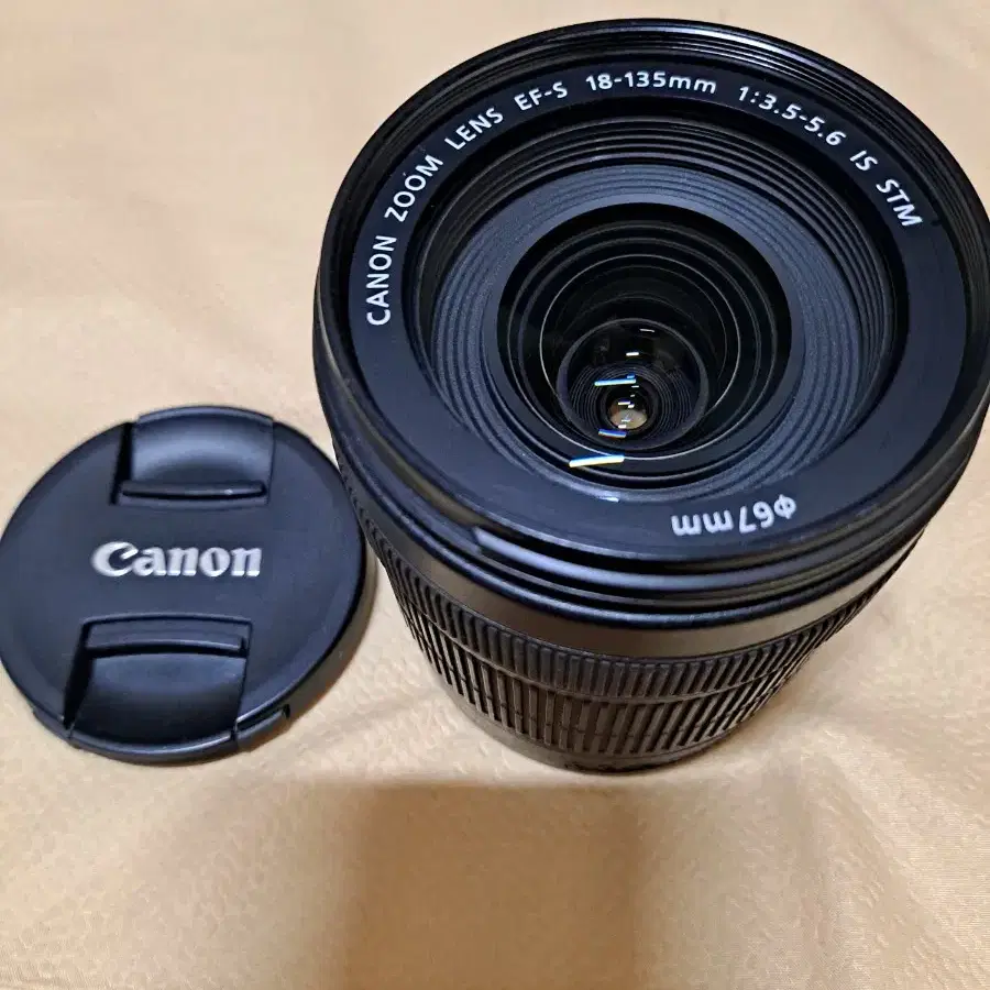 캐논 EF-S 18-135mm IS STM