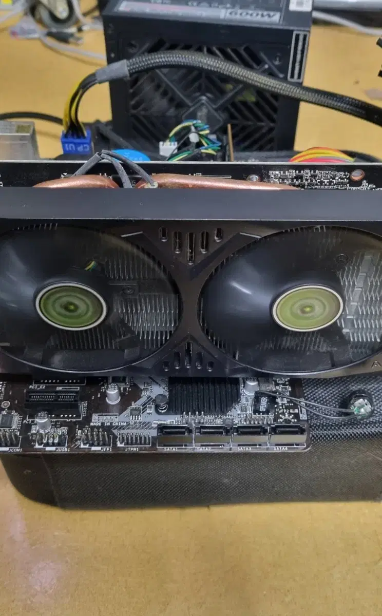 AXLE GTX 1060 6g 그래픽카드 판매합니다.