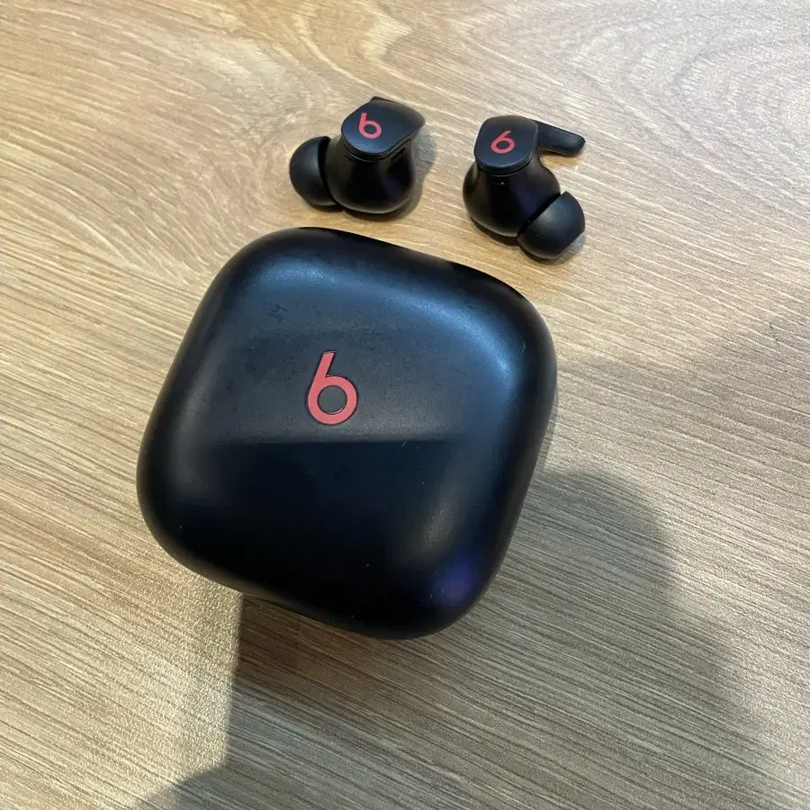 애플 비츠 무선 이어폰 (Beats Fit Pro)