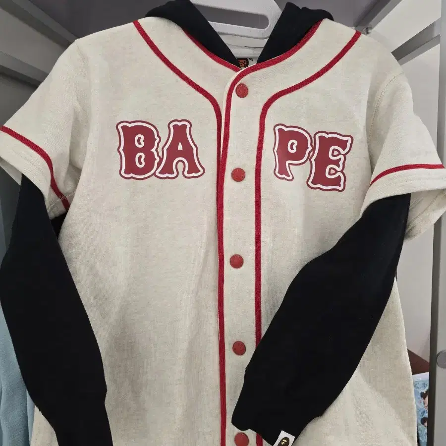 [140] 키즈 베이프 BAPE 레이어드 야구 스웨트셔츠