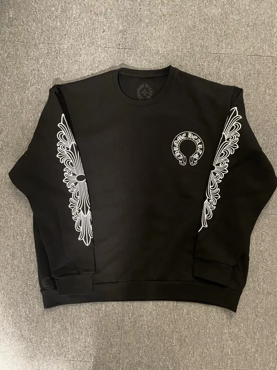 XL) Chrome Hearts Horse Shoe Sweatshirt