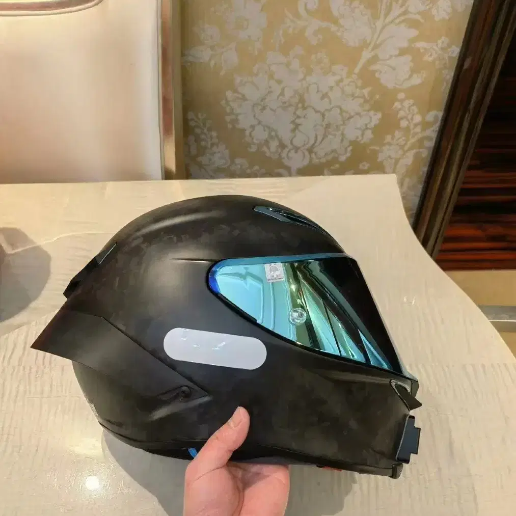 AGV 피스타