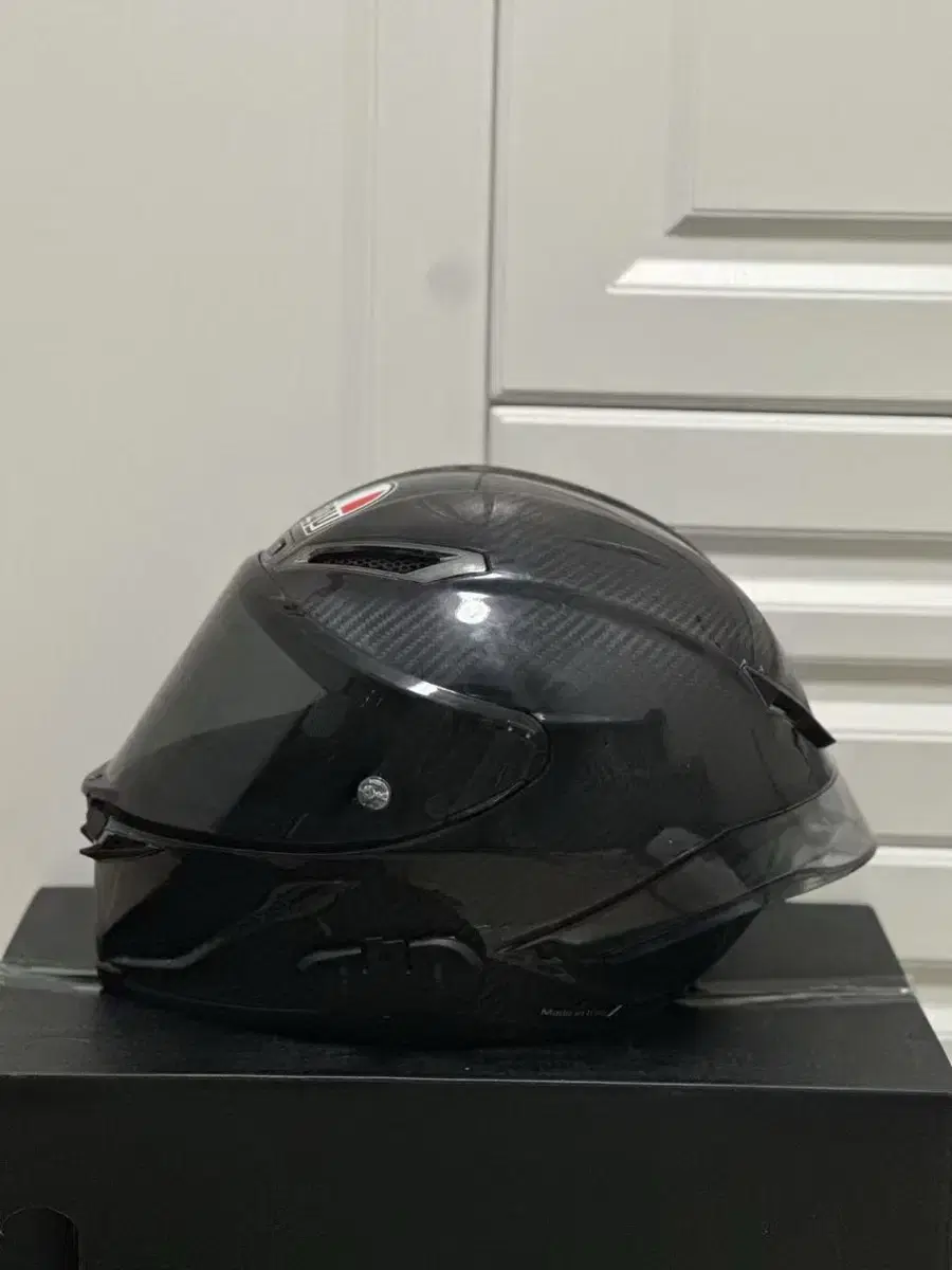 AGV 피스타