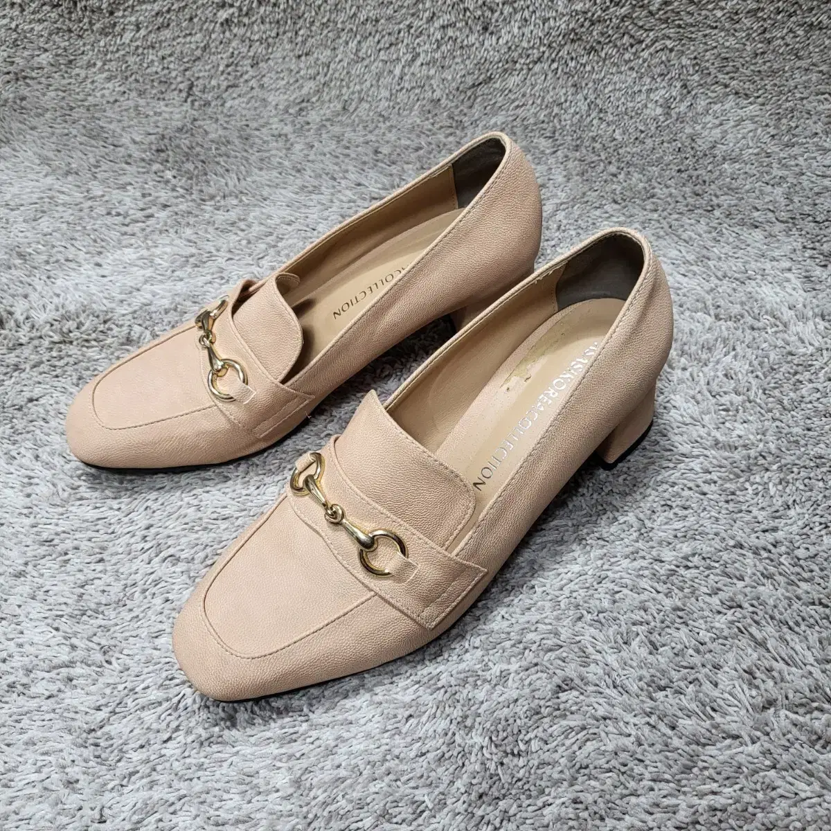 ASASIKOREA COLLECTION Natural sheepskin apricot pink loafer pumps