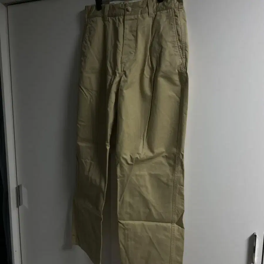 Plastic product Cotton pants