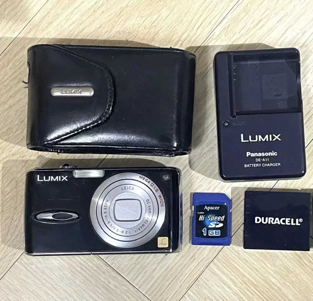 파나소닉 Lumix DMC-FX01