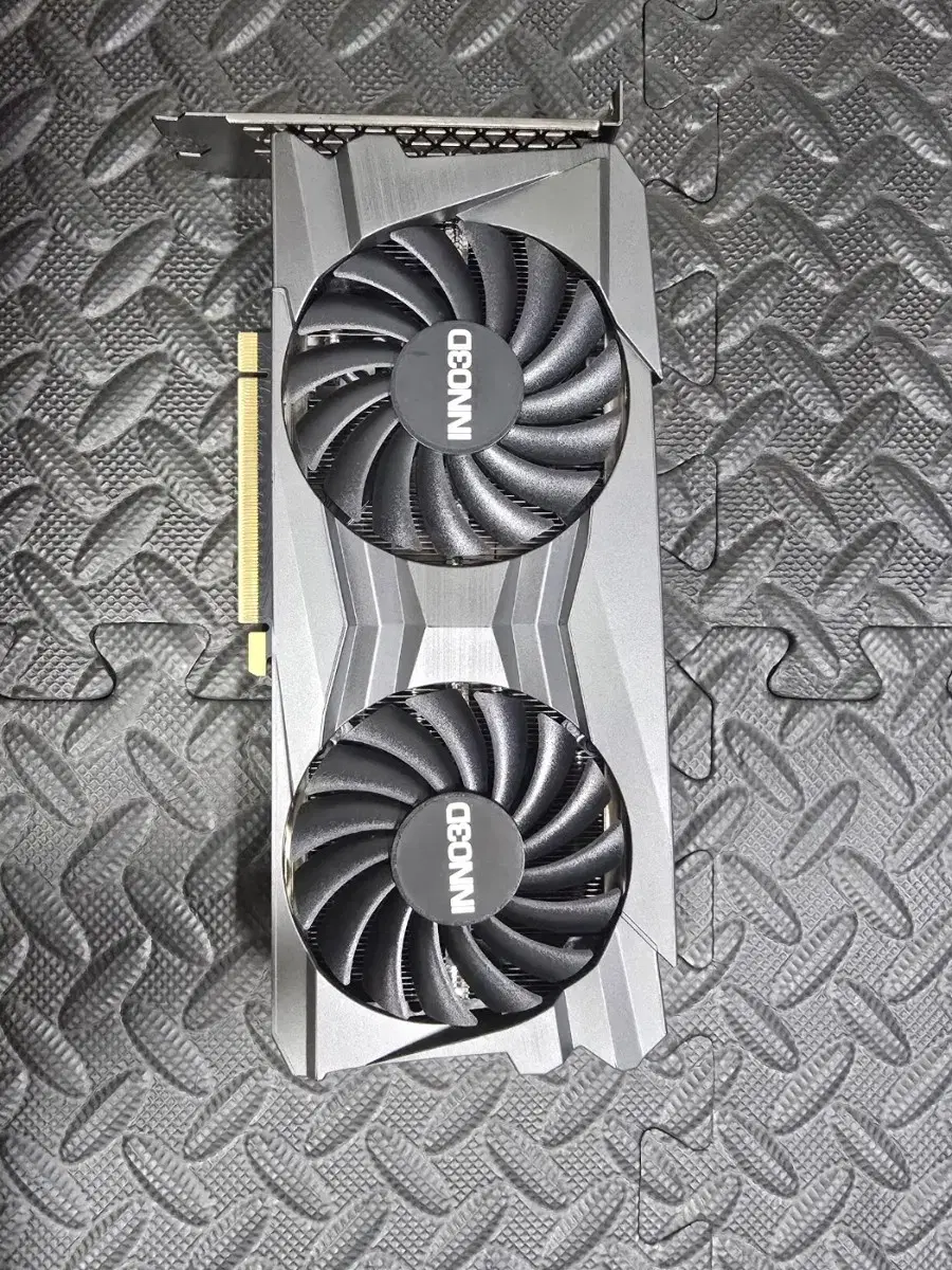 (안산/시흥)INNO3D RTX3070 그래픽카드