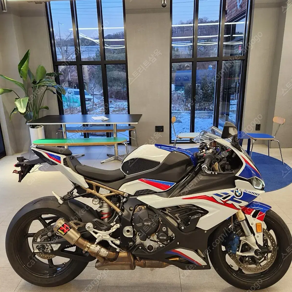 2022 BMW S1000RR M pack 판매합니다.