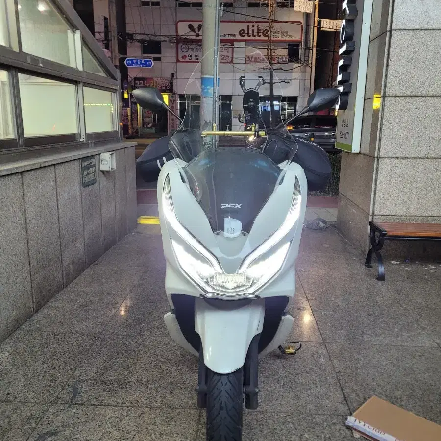 PCX125 2019년식 팝니다.