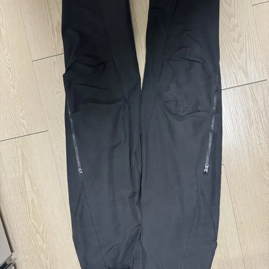 이그노타 core:5 link zipup pant black M