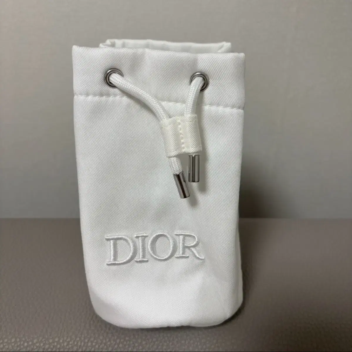 Dior pouch