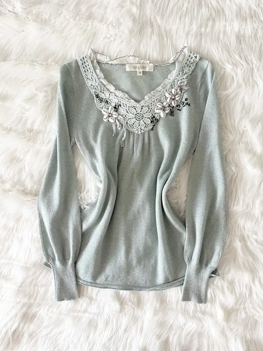 mint-green flower lace crochet top