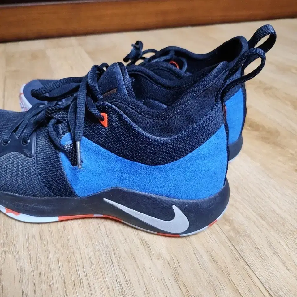 NIKE PG2 HOME AJ2039-400