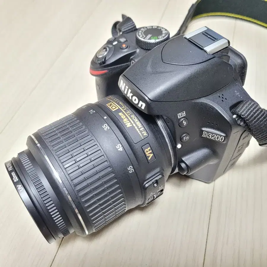 A급 니콘 DSLR 카메라 D3200 과 18-55 렌즈 세트