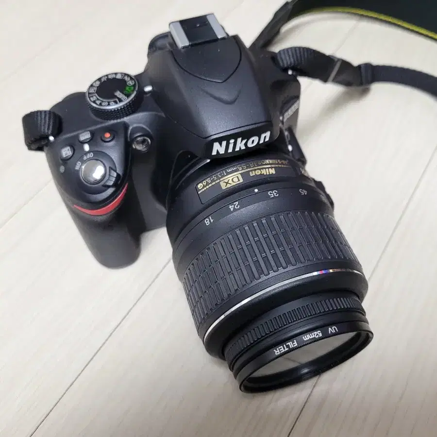 A급 니콘 DSLR 카메라 D3200 과 18-55 렌즈 세트