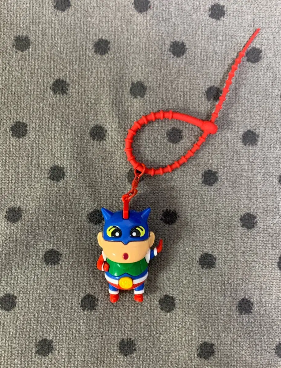 *New product) Crayon Shin-chan Action Mask Keyring