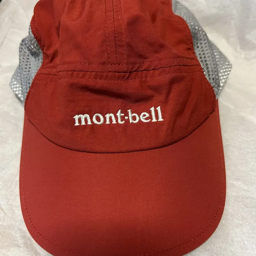 Mont-bell 몽벨키즈 모자