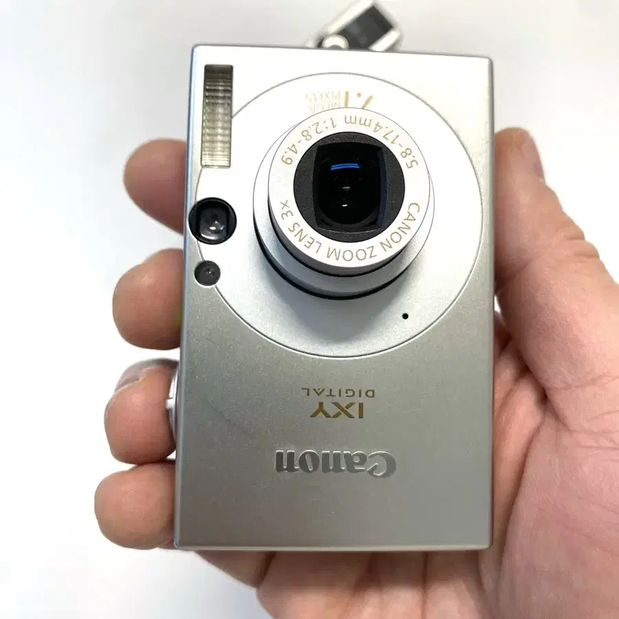 캐논 익서스 IXUS 70 (IXY 10) 디지털 카메라