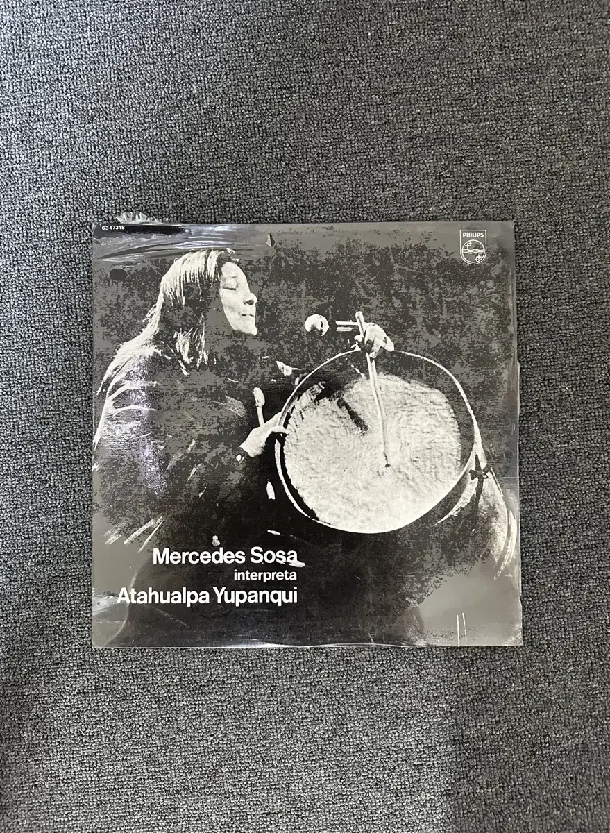 [Unsealed] Mercedes Sosa records (LP) for sale.