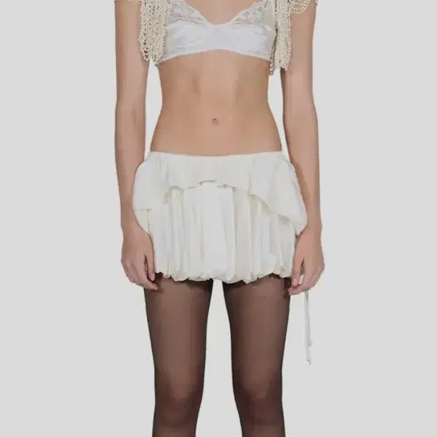 스컬프터 Balloon Cargo Skort Ivory