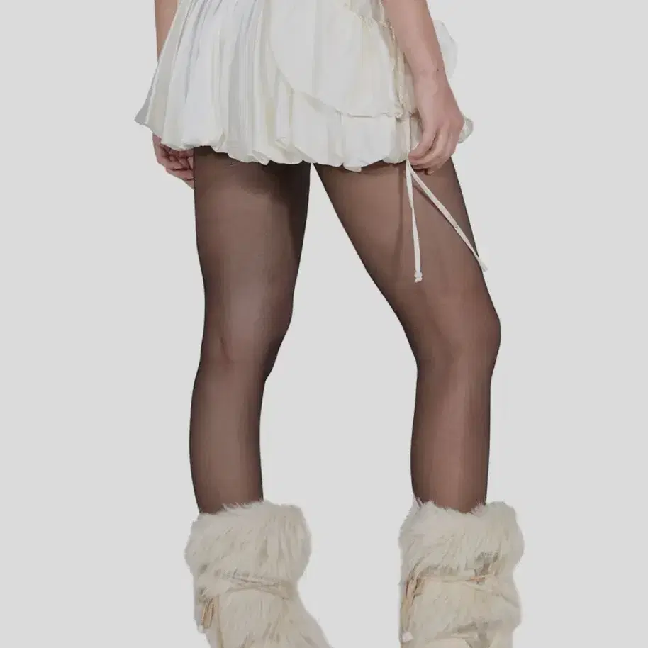 스컬프터 Balloon Cargo Skort Ivory