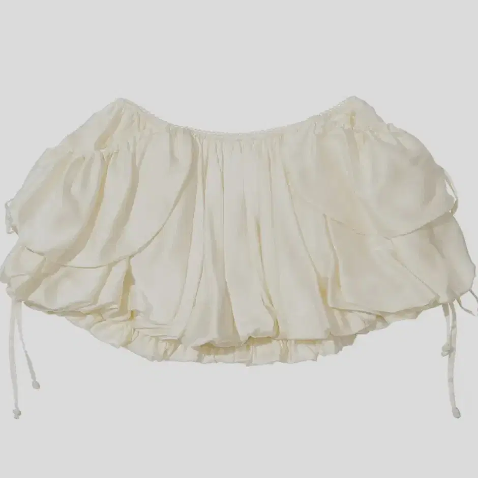 스컬프터 Balloon Cargo Skort Ivory