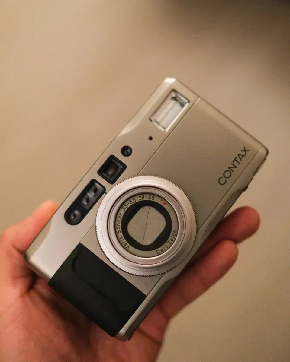 Contax TVS ii 콘탁스 tvs 2 민트급 제품 판매합니다.