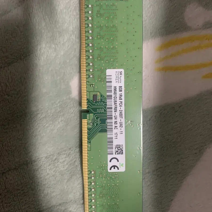 sk ddr4 8gb 2400 ram