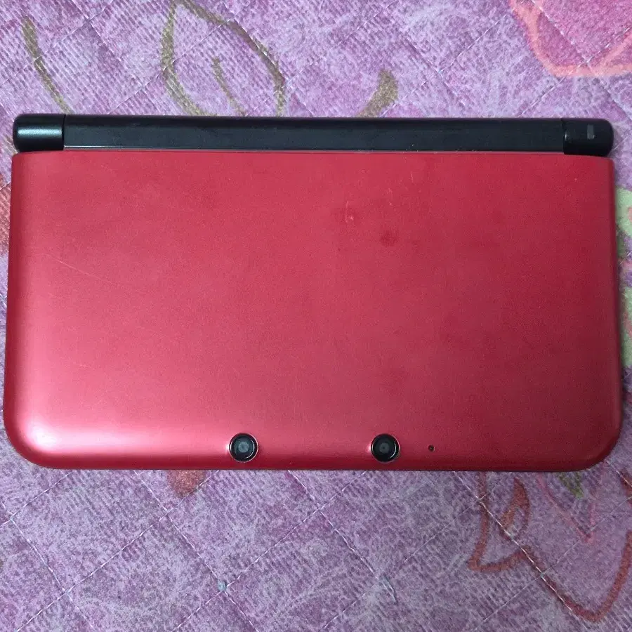 닌텐도3dsXL 레드 본체 판매합니다.