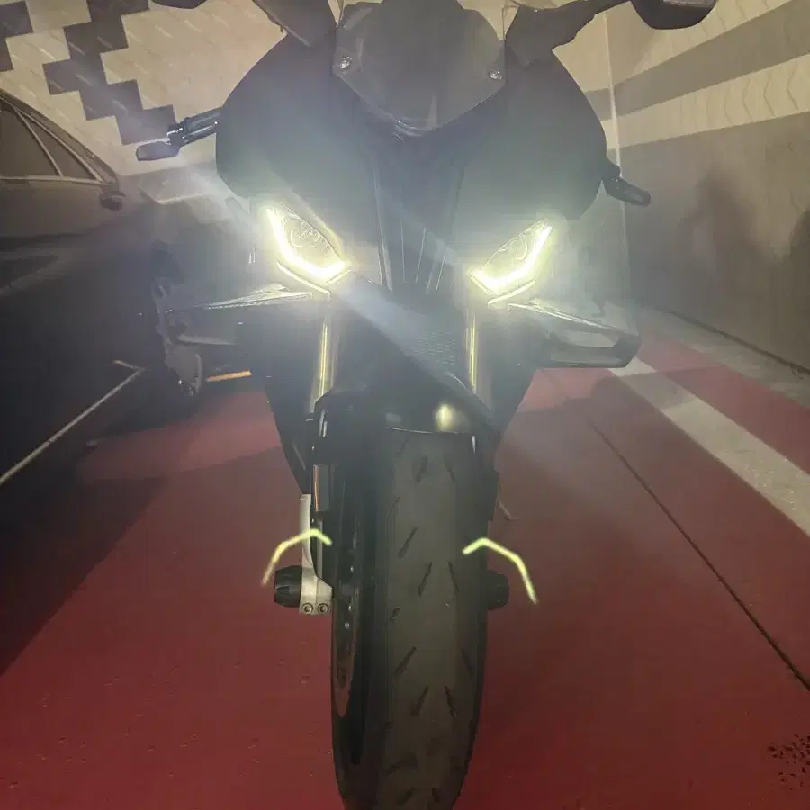 S1000rr m팩 22년식