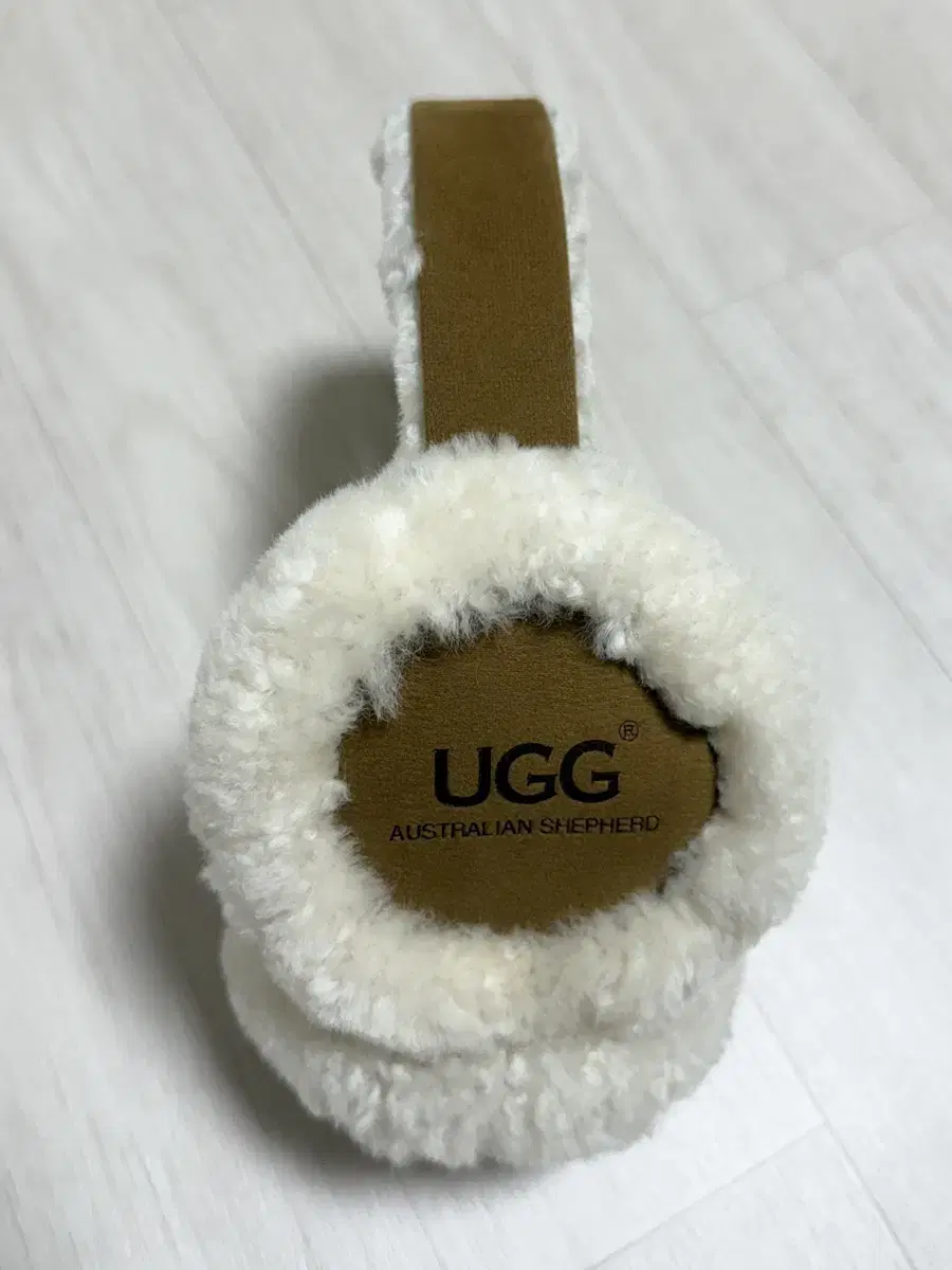 UGG 어그 귀마개 체스트넛