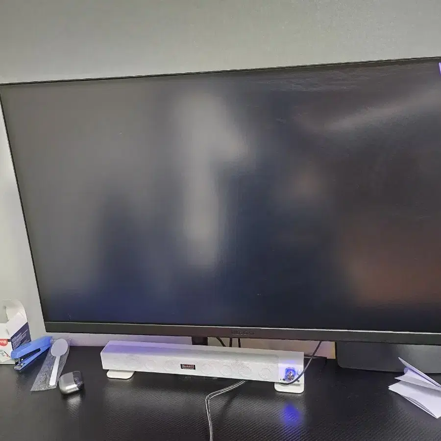 LG 32GQ850L 32인치 qhd해상도 240hz 모니터 팔아요