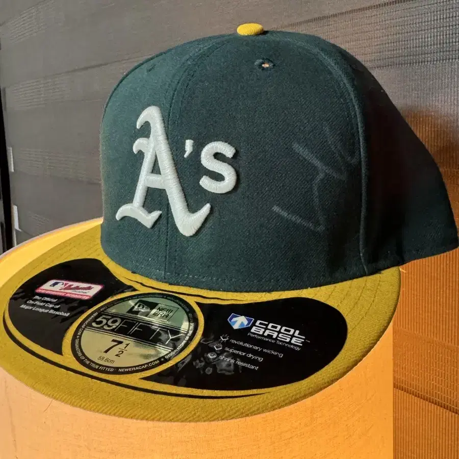 뉴에라 59FIFTY 오클랜드 A's 71/2