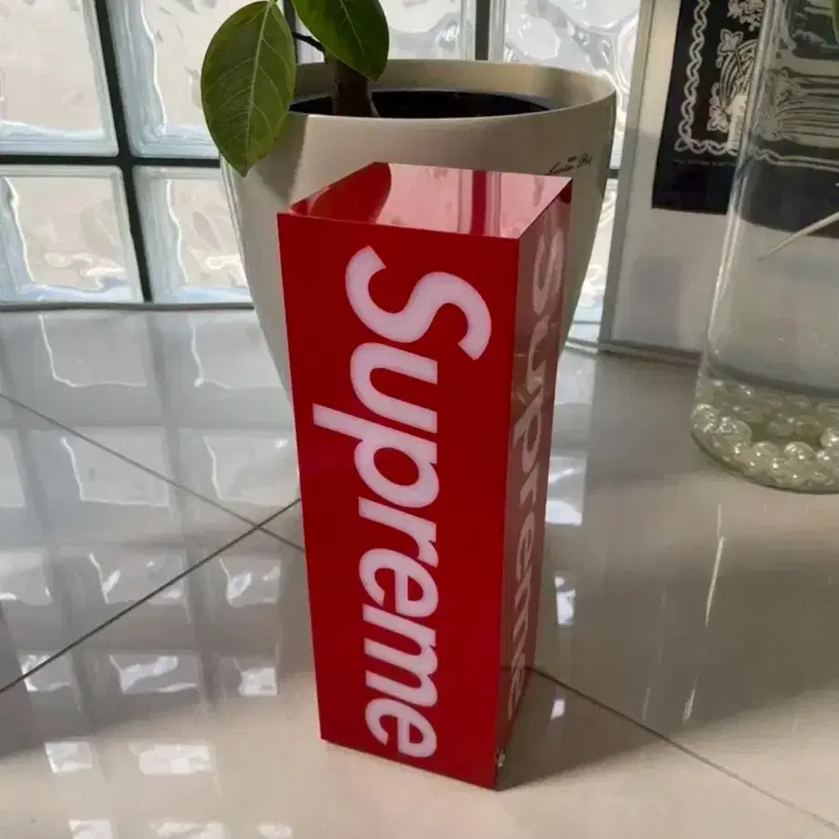 Supreme 슈프림 box logo lamp 박스로고 램프