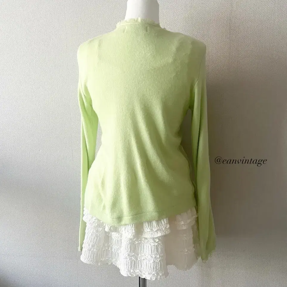 gallery visconti apple-green cardigan