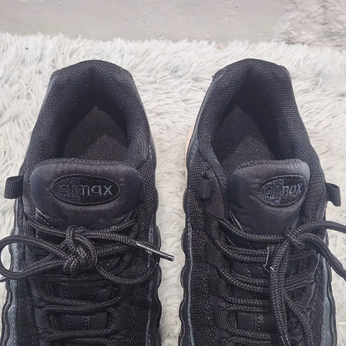 6z-13:Nike Air Max 95(235)